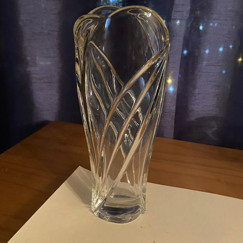 Vintage Lenox Arctic Bloom Thick Crystal Vase